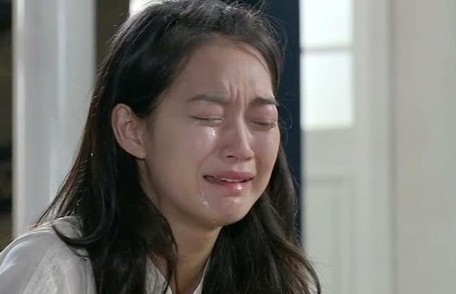 co lao cong sung so phat hien cap doi “may mua” ngay hanh lang cong ty - 2