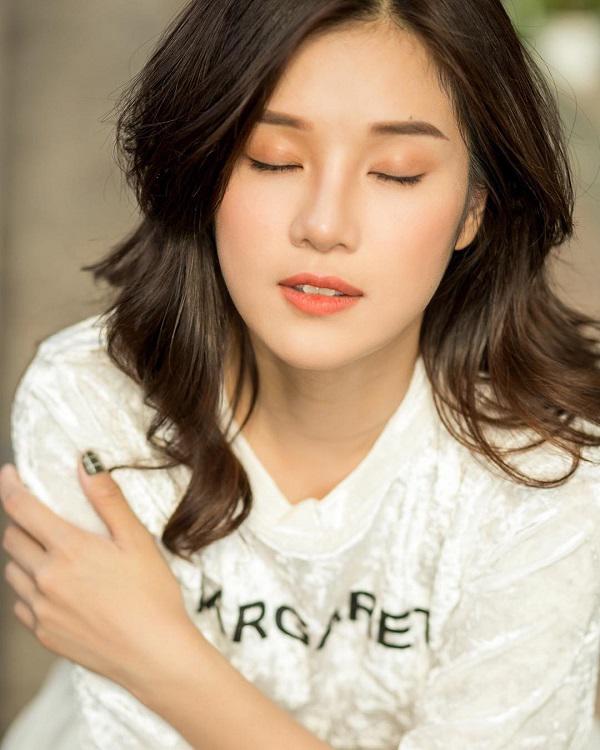 co phai 90% ong chong viet deu thich vo trang diem theo kieu nay? - 9