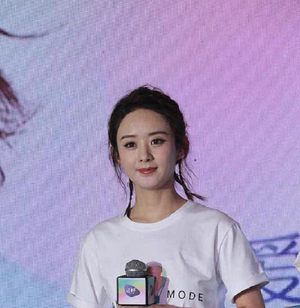 loat sao hoa ngu bi fan "boc phot" dim hang, tham hai nhat la lam tam nhu - 9