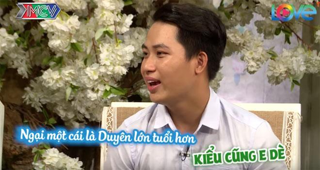 e den gan 30 tuoi, nu mc van cuoi duoc “soai ca” kem 6 tuoi - 2