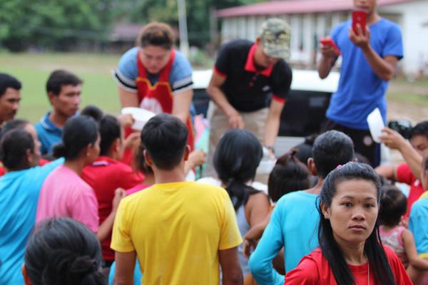 tham hoa vo dap thuy dien o lao: am anh mui xac chet xoc len tan mui - 2