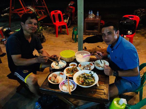 tham hoa vo dap thuy dien o lao: am anh mui xac chet xoc len tan mui - 7