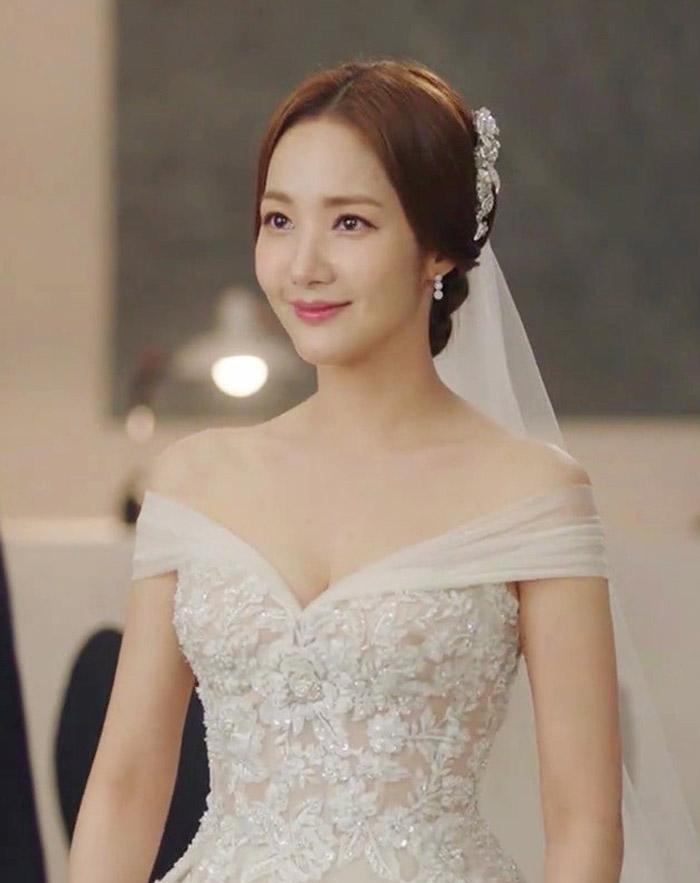 cung 1 su kien, minh tu vao top sao dep, mai ngo bi che kem sac - 7