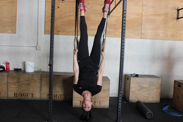 thua huong nhan sac cua me, con gai diem my dep long lay noi xu nguoi - 6