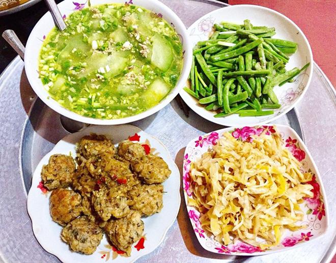 co giao 9x co nguy co e vi bo me giu mai o nha do "loi" nau an qua ngon - 7