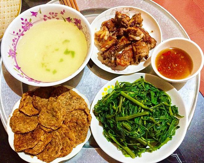 co giao 9x co nguy co e vi bo me giu mai o nha do "loi" nau an qua ngon - 13