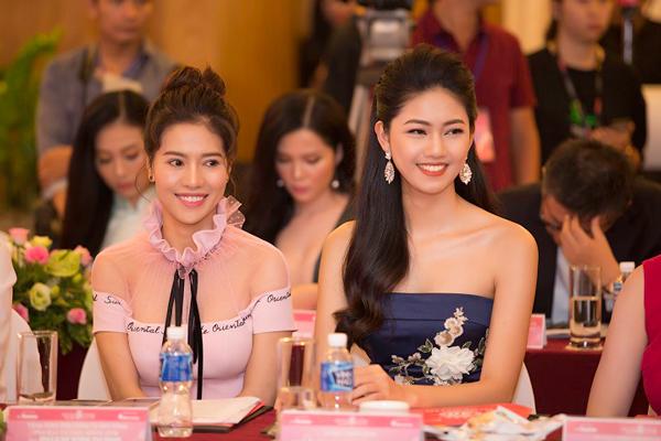 cu dan mang dong loat day song phan doi 2 chi em nha a hau: tra my - thanh tu - 7