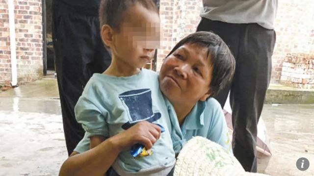 tin tuc 24h: be 3 tuoi nam thoi thop ben canh thi the ong noi suot nhieu ngay - 1