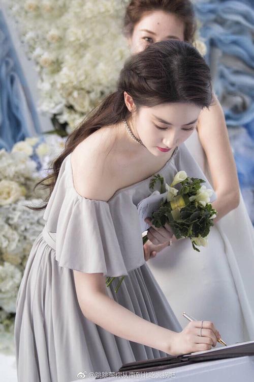 luu diec phi va hanh trinh 12 nam nhan sac khong bi thoi gian mai mon - 7