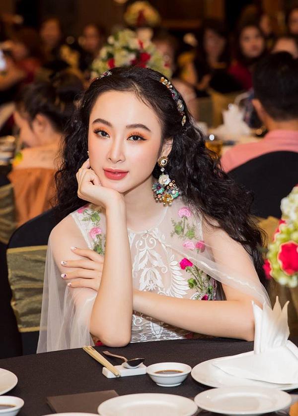 khoe mat-moc-day-phan, angela phuong trinh tao ra dinh nghia moi ve "khong trang diem"? - 6