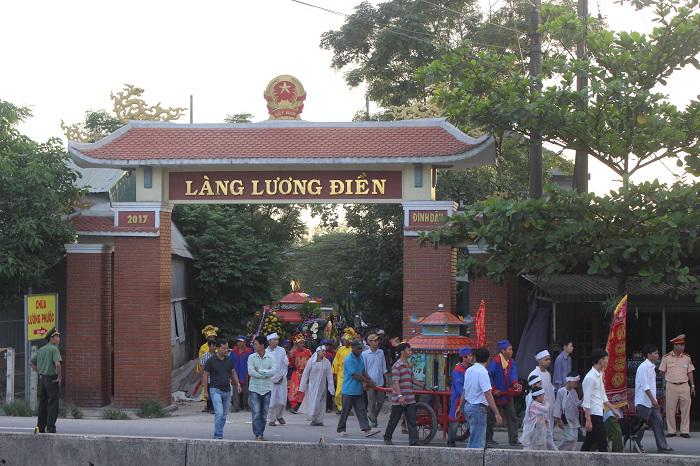 dam tang 7 nan nhan vu tai nan o quang nam: nhoi long con tre ngat lim tien cha - 8