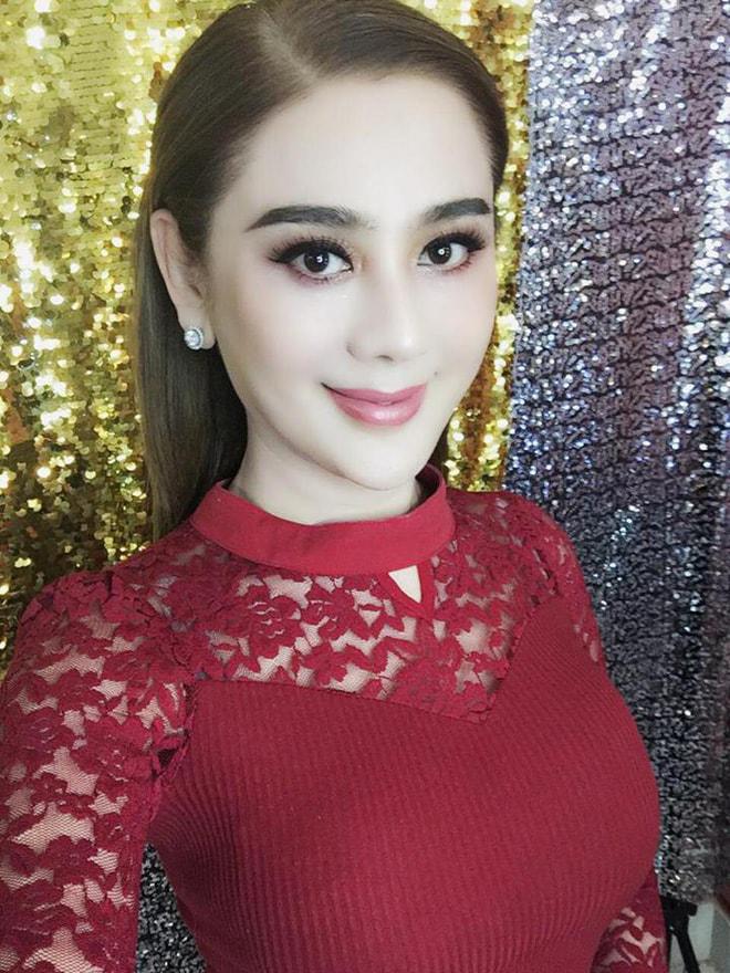 mac ve dep dao keo, lam khanh chi van no luc chung minh tre trung nhu gai doi muoi - 8