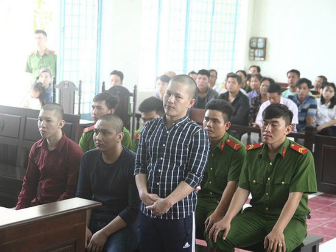 khiep dam 1 cuoc chia tay bang acid o can tho - 1