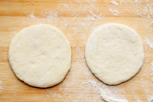 Cách làm bánh bao bằng bột mì vừa ngon vừa mềm - 5