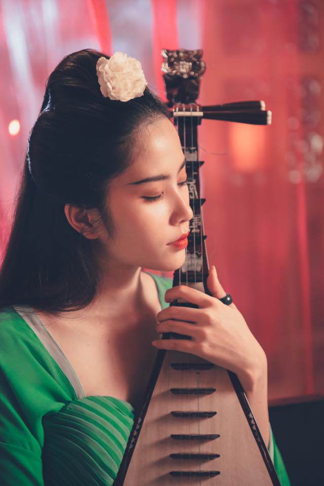 "cai trang" thanh vo tac thien khong thanh, nam em moc mac lai duoc khen het loi - 5