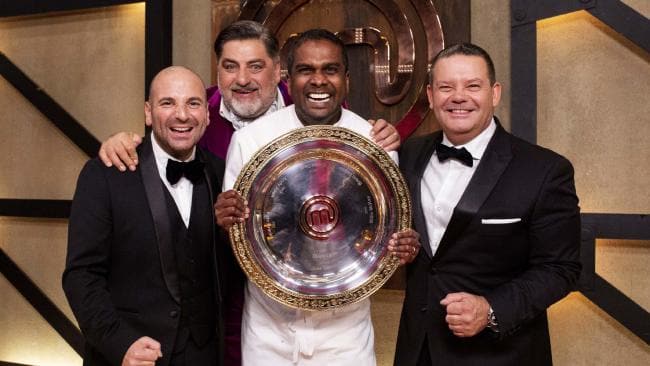 nguoi trong cuoc he lo chuyen cai nguc "quan he" voi tu nhan trong trai giam - 2