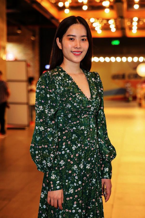 moi nut ne, mat ke loang, nam em vao showbiz bao lau roi ma van "dieu dung" vi son phan? - 2