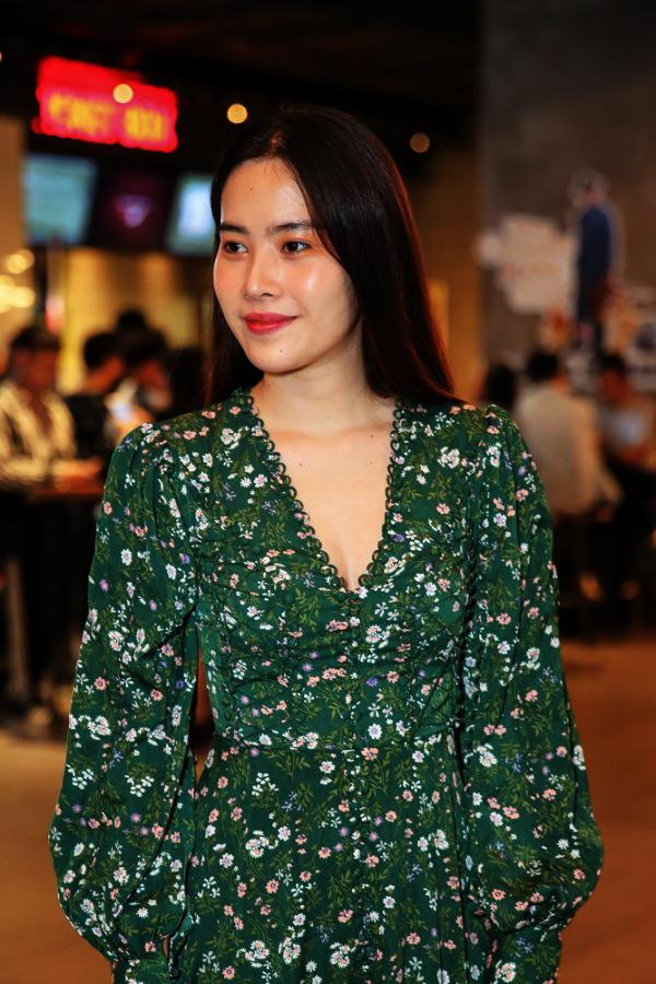 moi nut ne, mat ke loang, nam em vao showbiz bao lau roi ma van "dieu dung" vi son phan? - 3