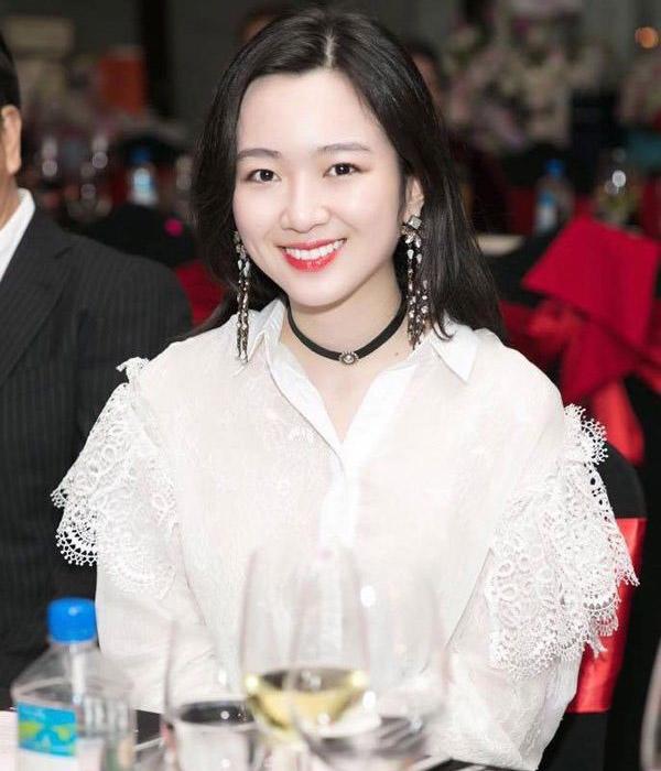 khong noi tieng nhu me, nhung 5 nhan vat nay se tro thanh dai my nhan trong tuong lai - 3