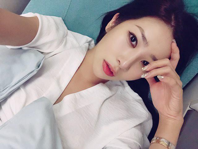 phi ly nhung co that: chuyen nhung nang hoa hau cang bi che, moi cang chiu... dep len - 14