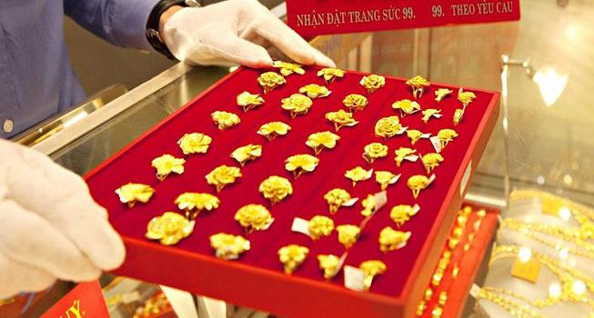 ly giai vi sao “thang co hon” nguoi viet hay kieng mua vang? - 1