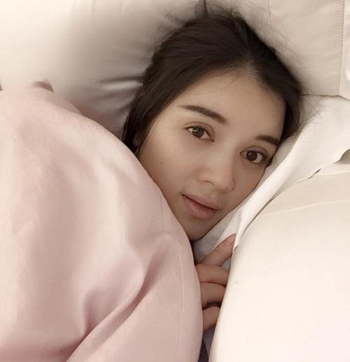 nhung sao viet nhan tron ven diem 10 khi khoe mat moc, xep nhat la pham huong, bao anh! - 10