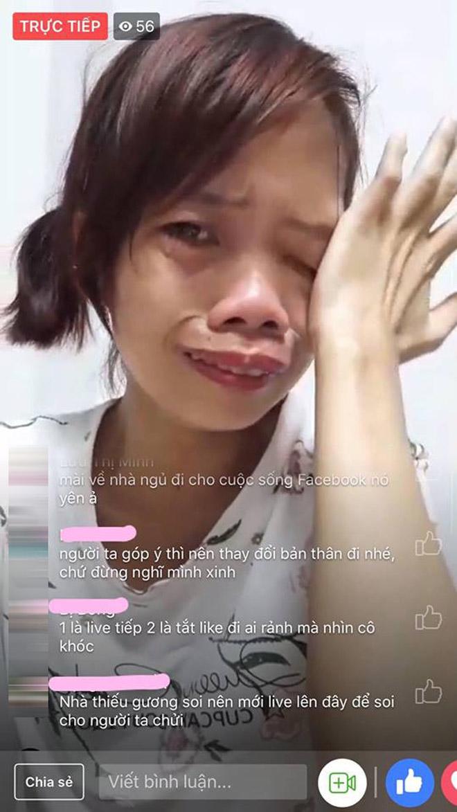 livestream ban hang, me don than bat khoc vi bi xuc pham “xau ma che quy hon cung doi…quang cao” - 3