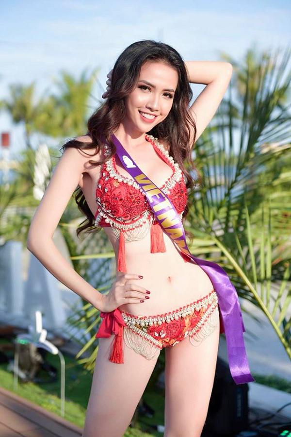 ly do gi khien vong 1 cua hoa hau phan thi mo tang size bat thuong den the? - 9