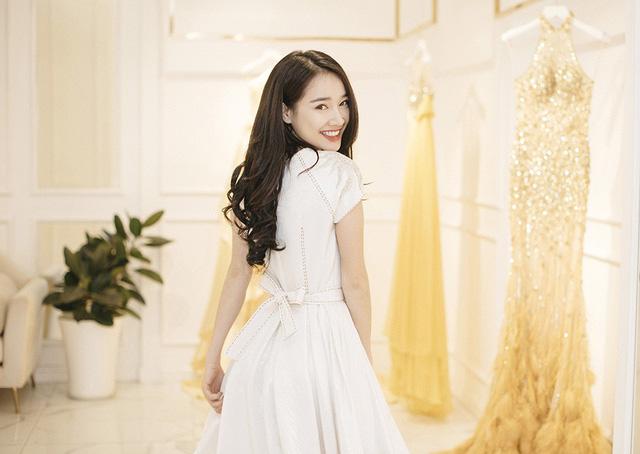 chuan bi len xe hoa vao thang 9, co dau nha phuong se chon phong cach trang diem nao? - 1