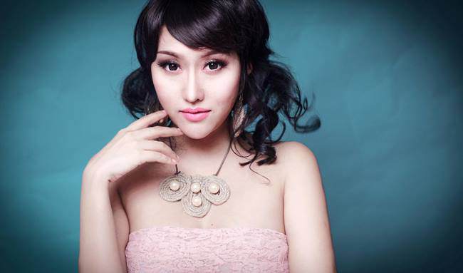 do tai sac nhung nguoi dep trung ten trong showbiz viet - 20