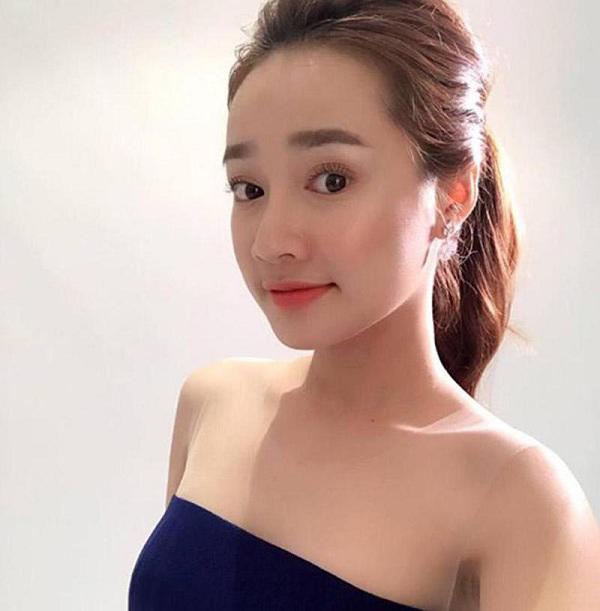 mat khong chuan v-line nhung nha phuong la minh chung dep bat chap moi kieu toc - 14