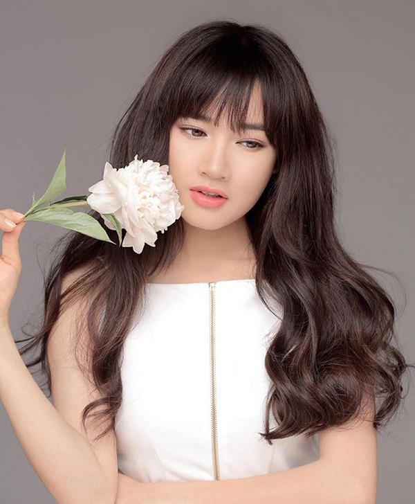 mat khong chuan v-line nhung nha phuong la minh chung dep bat chap moi kieu toc - 8