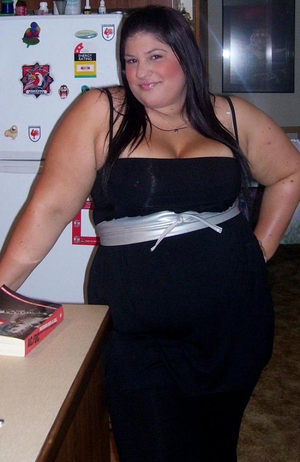 hanh trinh xuong size quan ao day kinh ngac cua co gai tung nang hon tram ki! - 4