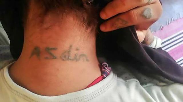 con gai tro ve sau 1 thang mat tich, nguoi chi chit hinh xam va bi 13 ke ham hiep - 1