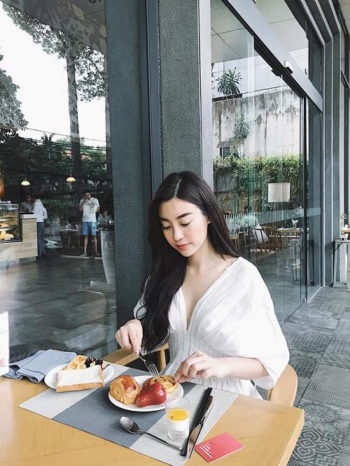 khi hh do my linh "trot dai" xen toc minh di, va day la cai ket... - 2