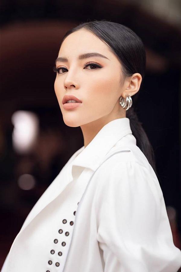 ky duyen oi, da du dep roi sao con ham chinh anh den meo ca tuong the kia? - 1