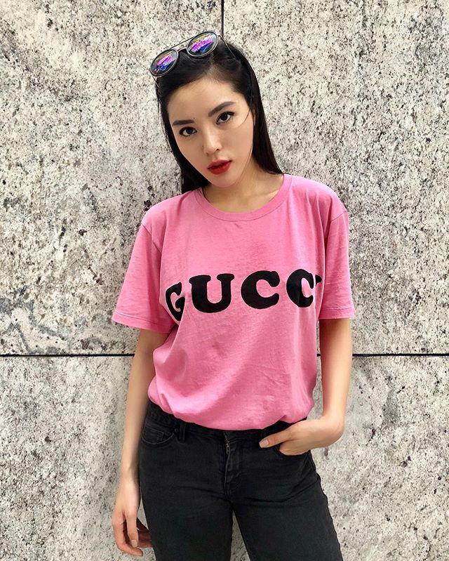 tim diem khac nhau giua loi trang diem ngay thuong va di tiec cua pham huong, ha ho, ngoc trinh - 18