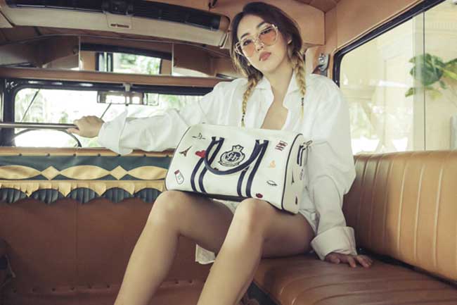 tram tro truoc ve dep nong bong cua dai tieu thu hoi con nha giau chau a - 1