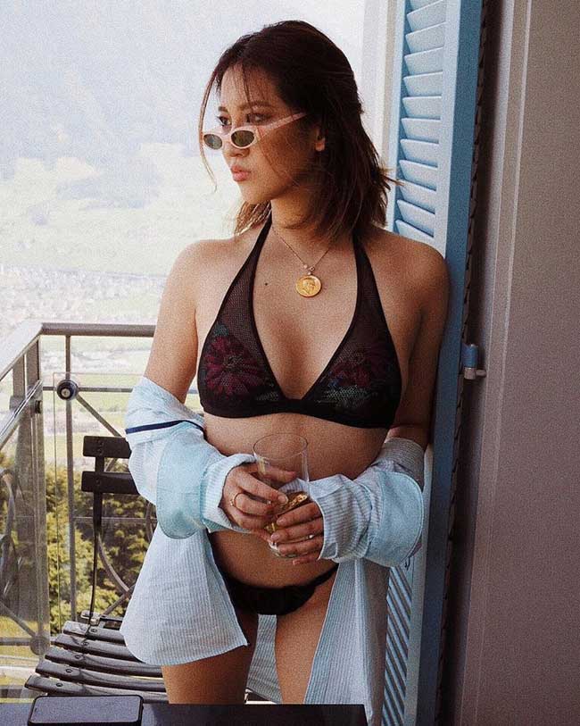 tram tro truoc ve dep nong bong cua dai tieu thu hoi con nha giau chau a - 4