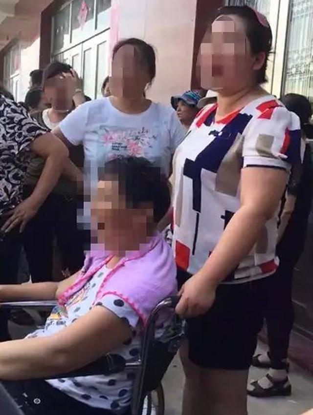 bi ep pha thai 4 lan vi la con gai, vo chet tuc tuoi, chong than nhien cuoi vo moi - 2