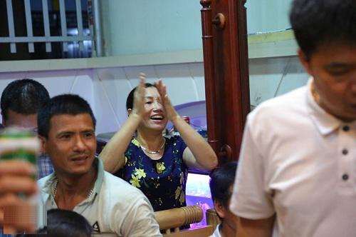 du da u50, me van toan van so huu lan da cang bong khien ai cung phai ghen ti - 3