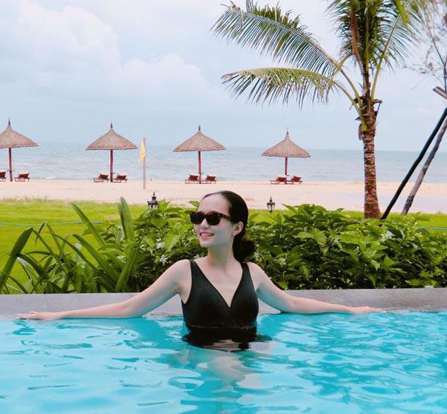 khoe dang duoi nang he, ban gai van toan, van thanh, duy manh khien nguoi ham mo phai tram tro! - 16