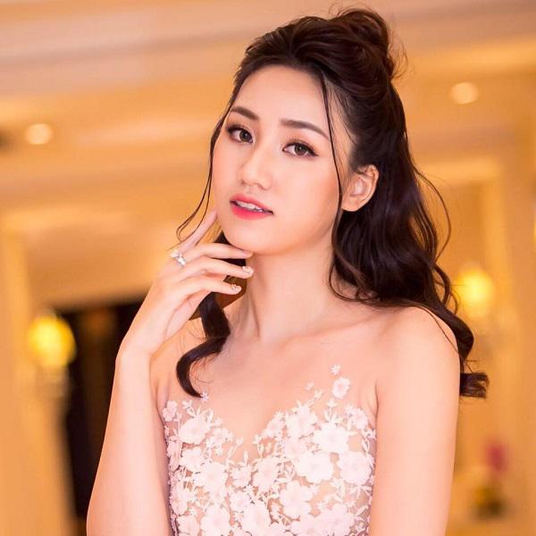 nhung cap chi em "thuy van - thuy kieu" khong ai kem ai o nhung dau truong sac dep viet - 2