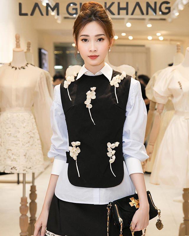 mac ai to tret phan son, dang thu thao van la bong hong chang can dep nho son phan - 3