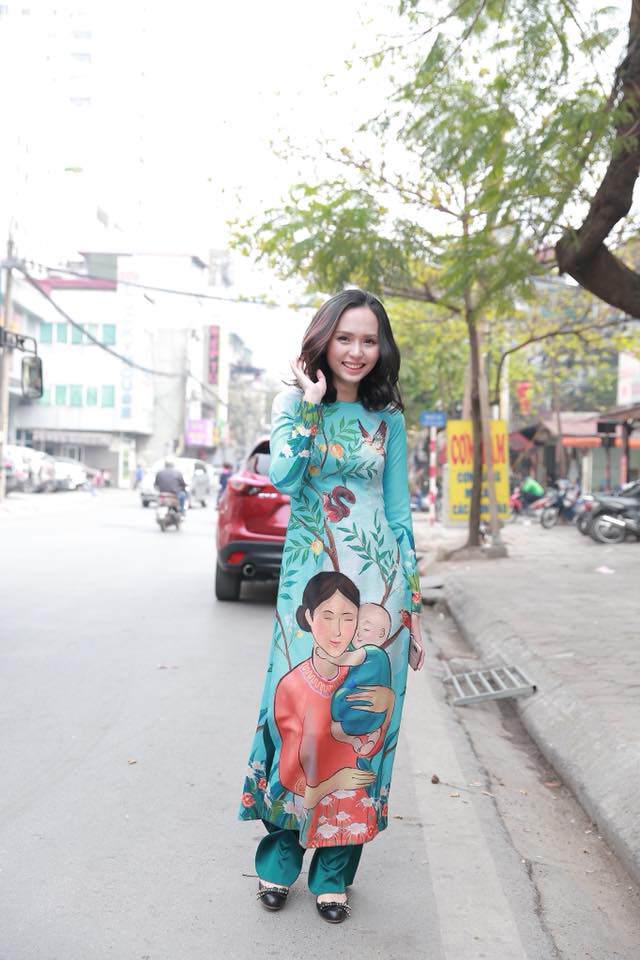 dang sau thanh cong cua van quyet la bong dang cua nguoi vo vua dep nguoi lai dep net nay - 7