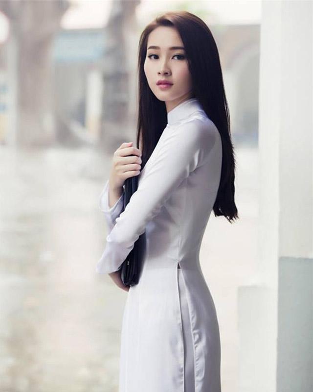 than tien ti ti chau a mot thoi: nguoi thang hang nhan sac, nguoi chang ai nhan ra - 11