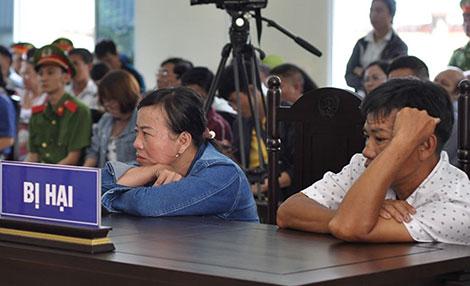 vu vo giet chong roi phan xac: chiec nhan cuoi giu lam ky niem va giot nuoc mat muon mang - 2