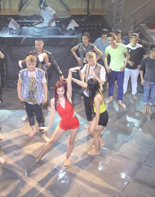 nhin dong nhi luc khong di giay cao got, moi biet thi ra co nang cung co khuyet diem nay! - 3