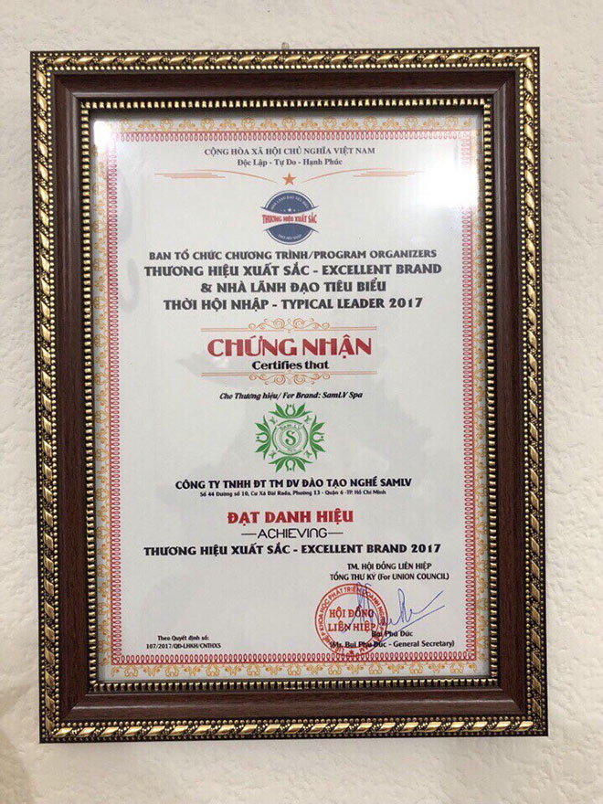 gd samlv spa – nguoi co “ban tay phu thuy” giup chi em tim lai ve dep tu tin - 5