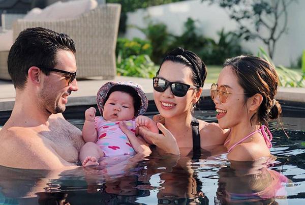 dap tan dinh kien "me bim", ha anh dot mat voi hinh anh dien bikini sau 2 thang sinh con - 11